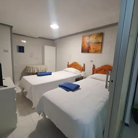 Pensión Low Cost Wifi Free Playa del Inglés